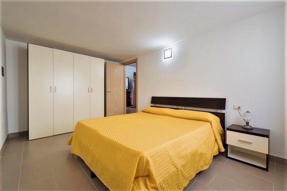 Residence Blue Pearl Camerota Esterno foto